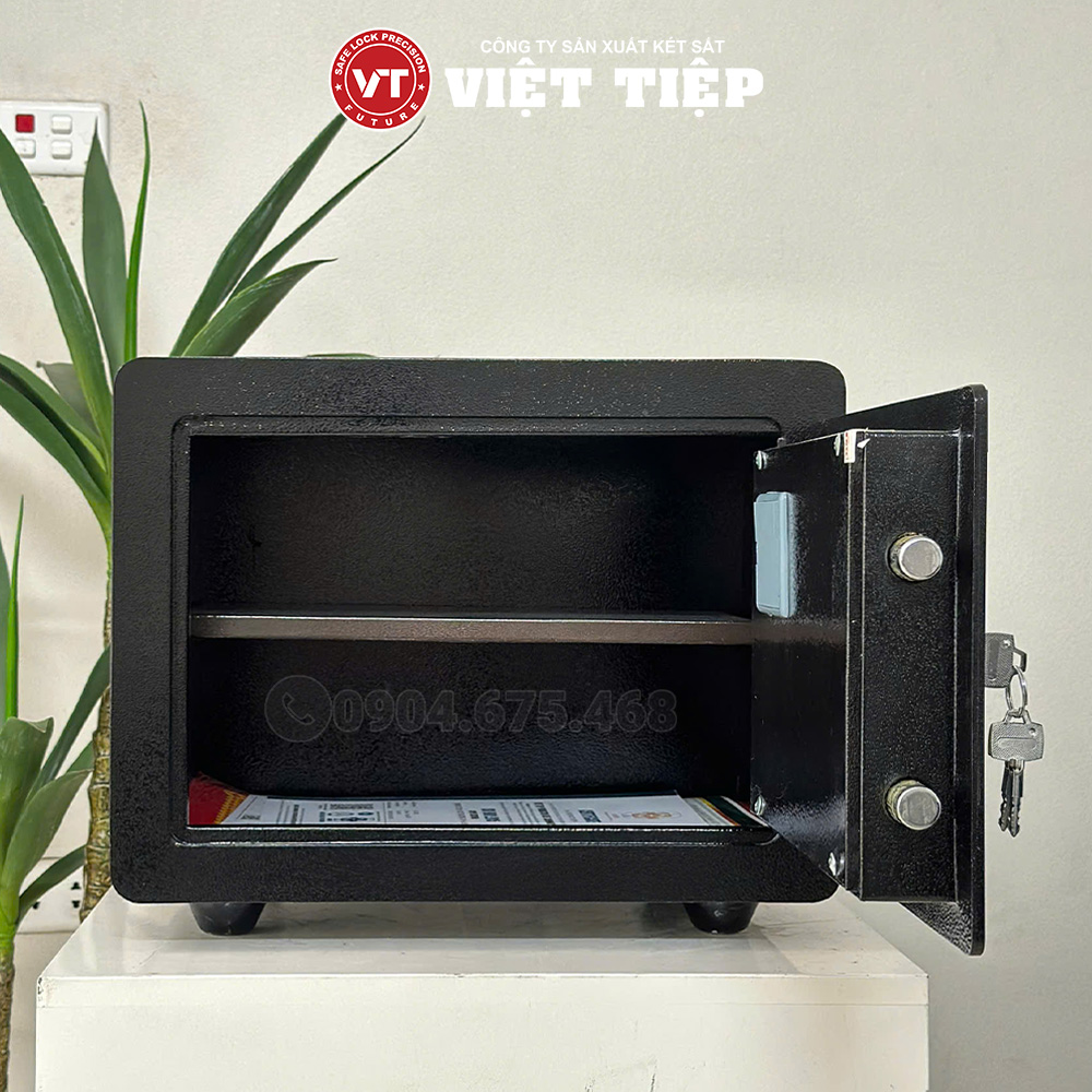 Két mini DT38 màu đen có nội thất 2 ngăn Két mini DT38 màu đen có nội thất 2 ngăn